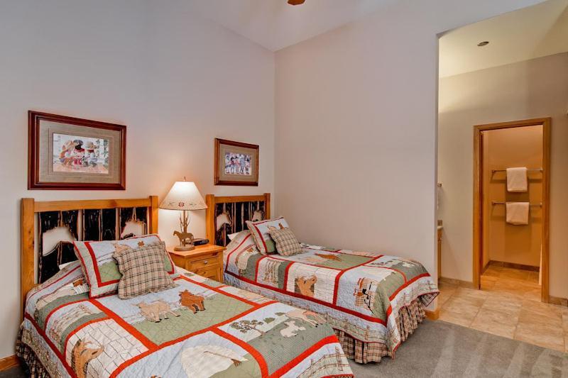Meadows At Eagleridge Condos 스팀 보트 스프링스 외부 사진